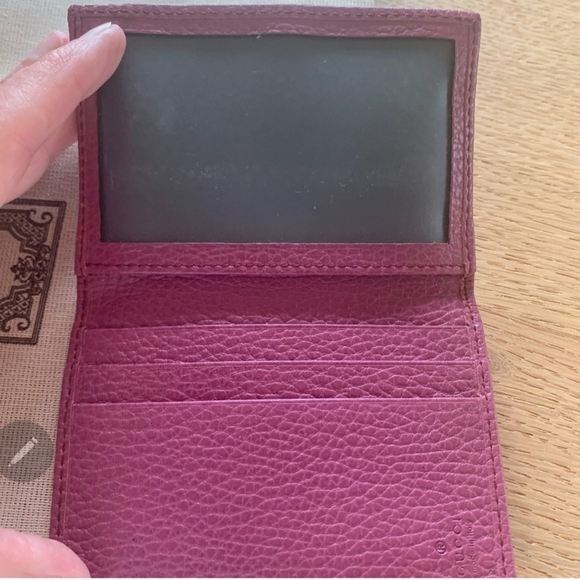 Gucci Fuchsia Leather Card Holder - Picture 4 of 5